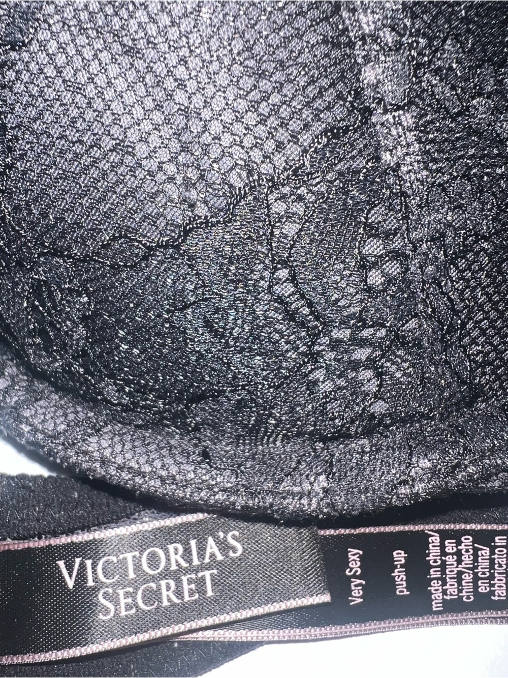 Victoria's Secret Black Very Sexy Lace Push-Up Bra- 36D/38C - Picture 2 of 6